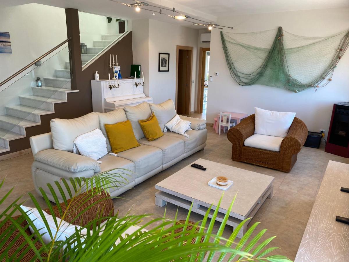 Angeiras Beach House - Porto - Villa By The Sea Лавра Екстериор снимка